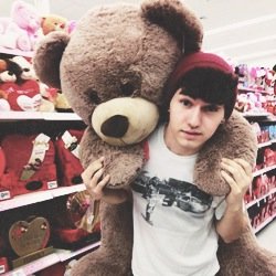 free follow from @cheerfulotaku + @pinkfranta ✽