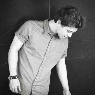 ClovisDaze's profile picture. ''Lately I've been, I've been losing sleep, dreaming about the things that we could be.'' [#Clariana]