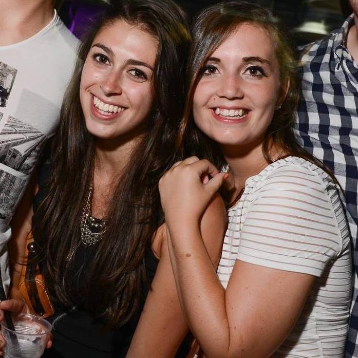 Elleneb93's profile picture. 