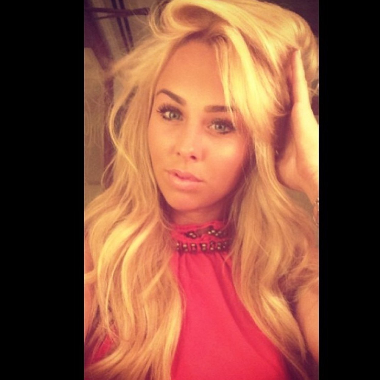 DNMarsden's profile picture. Salon Owner of HAIROLOGY, specialists in Hair Extensions. Owner at The Hairology Training Academy.