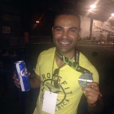 - Arquitecto - una vez sali a correr y ahora no puedo dejarlo - viajero - leal - maratonista - vive que vida solo una -