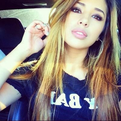 Supporting my queen, Nagiiba Georgiou a.k.a. Jasmine Villegas with everything i got, and my king, Justin Bieber❤