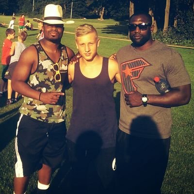 feo_irwin's profile picture. Follow me and i follow you❤