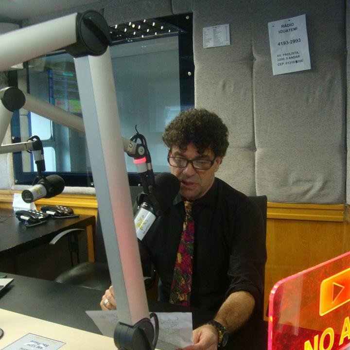 Jornalista-Diretor de Jornalismo-Rede de Rádio Iguatemi