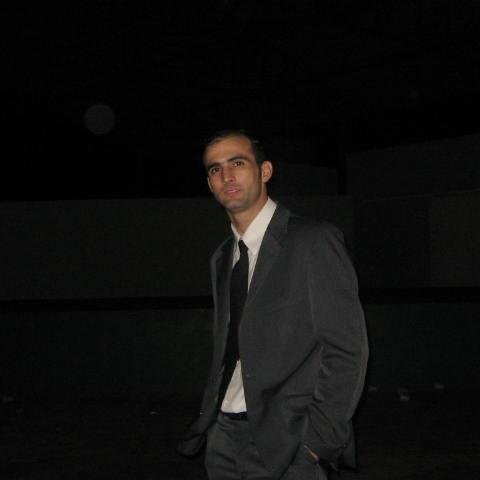 casado com Miss  Sandra servo do Deus Altissimo amo minha linda Familia adicione meu skype pastor.toledo1 Apresentador programa de radio clik ai para ouvir www.
