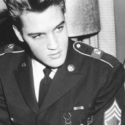 Im the twin brother of @1968Presley, while he's off doing his music. I went off and enrolled in the army. Proud Brother/Son/Uncle.