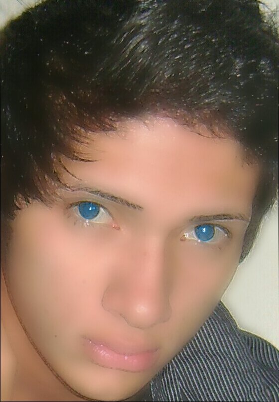 Estudiante,   Costarricense.    amo aDios y ami familia,  Mi  facebook,   alexander martinez  acepto atodo  mandenme la solicitud :-)