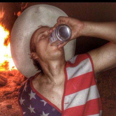 danthomaswood's profile picture. A Hoosier werewolf in Nashville.