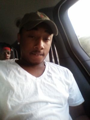 young nigga tryna get it $$$ step yo grind up