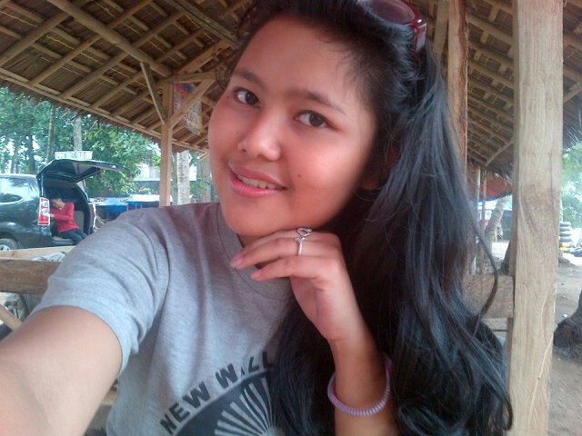 7DE5B7E4   | WE LOVE MOM:*({})