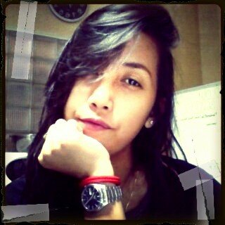 Fikom @Universitas Budi Luhur
♡ allah ♡ kayla ♡ mom's ♡ you..........♡ kupi 
♡ vacation ♡swiming ♡ eating ♡ sleeping beauty 
Simple Women..(‾⌣‾)