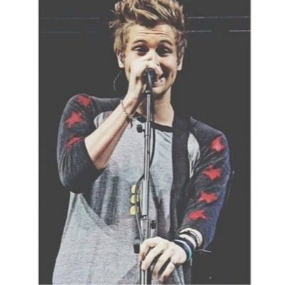 Updating 24/7 @Luke5SOS news ~ 1st Luke Hemmings Updates Account ~ July 24th