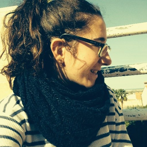 Donant la talla des del 98. Ser com soc és el que m'identifica,aficionada al deport i a escoltar Txarango, LaRaíz...! Som i serem //*//