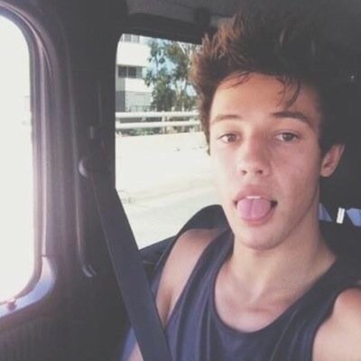 Never give up. Cameron Alexander Dallas loves you so so so so much and really cares. Motivate people. ❤️