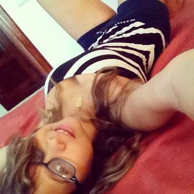 Feliz .. Estudiante de Medicina |22| ✨ followMe on Instagram @izypole
