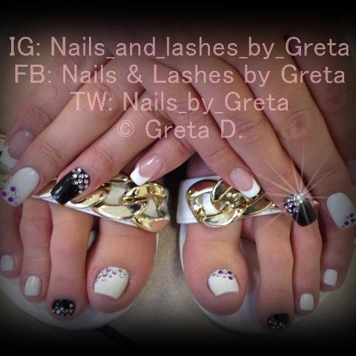 Nail / Eyelash Technician! http://t.co/LJJjCfRfvs For more nails and lashes designs xx