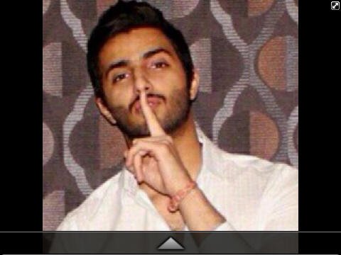 (قل هوا الله احد*الله الصمد*لم يلد ولم يولد*ولم يكن له كفوا احد).#الاتحاد