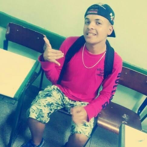 - Não conto com a sorte , pela ordem vou Seguindo ♫