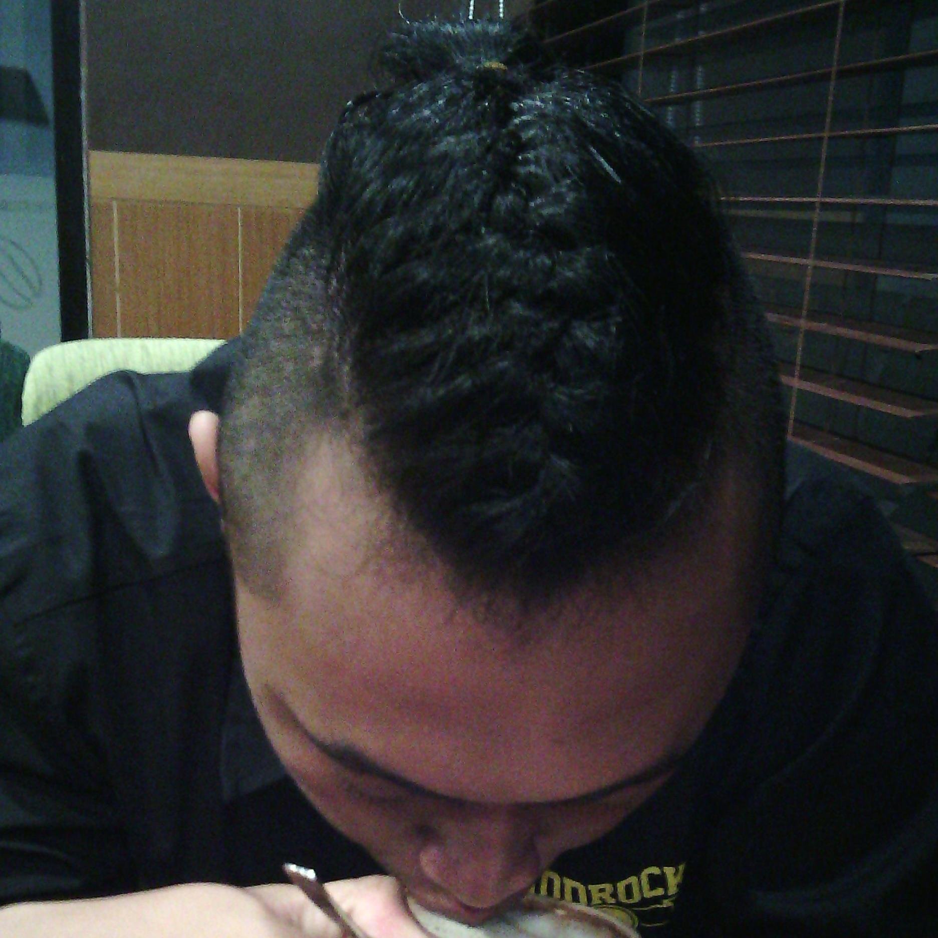 verydarkness's profile picture. Nilai dengan lebih teliti . Karena aku penuh kejutan (+)    TrangCisPas for @RipHeartScott .  Love Jesus