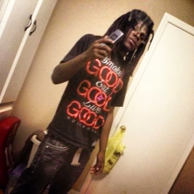 Juss A Young Niggha Tryna Get It & Get The Fam Out The Ghetto Cant Be In My Crew If Ya Aint Tryna Get Rich! #AllI6One #FreeLee