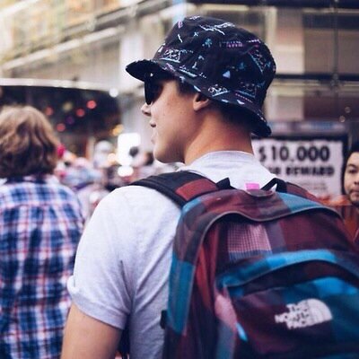 Hey guys! This is a free follow acct. Please follow @matthewssthot