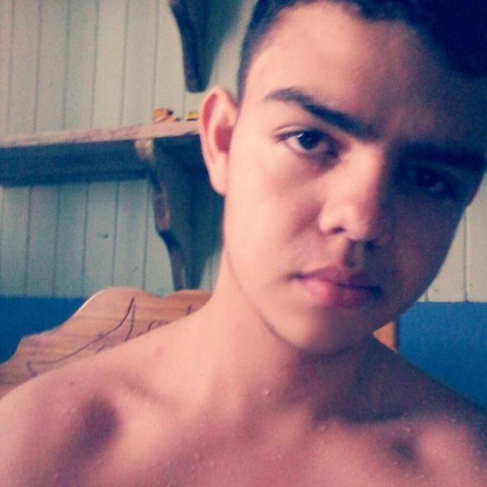 JeanCaldernA's profile picture. amante de la vida. feliz. profesor 😊