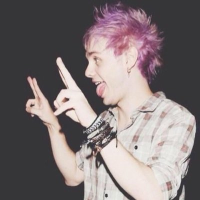 follow @bI00dlines for dms to 3/4 ☾*:･ﾟ✧⠀⠀⠀⠀