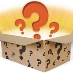 Every Sunday Random3Stuff will give away a random free prize!!! No catches, just retweet my Super tweet to enter.