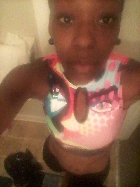 MAIN FOCUS MY KIDS AND MAIN CHASE MY DREAM. IF U AINT TALKIN BOUT NEITHER U AINT TALKIN BOUT ISH!!! INSPIRING MODEL ACHIEVING GOALS DAILY GET W/ ME PLEASE!!!