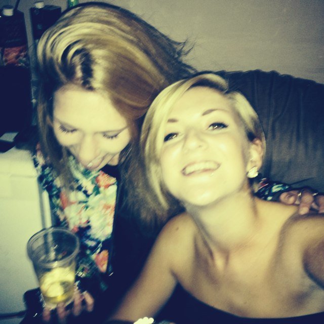 instagram fay_rothero