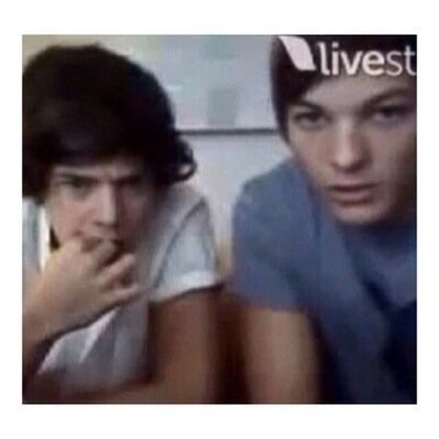 peachlamplarry's profile picture. WANNA MEET 1D AND 5SOS IN FLORIDA? CLICK THE LINK TO VOTE FOR ME BC IF I WIN THE CONTEST, I AM TAKING 2 MUTUALS WITH ME! - @socuteclifford