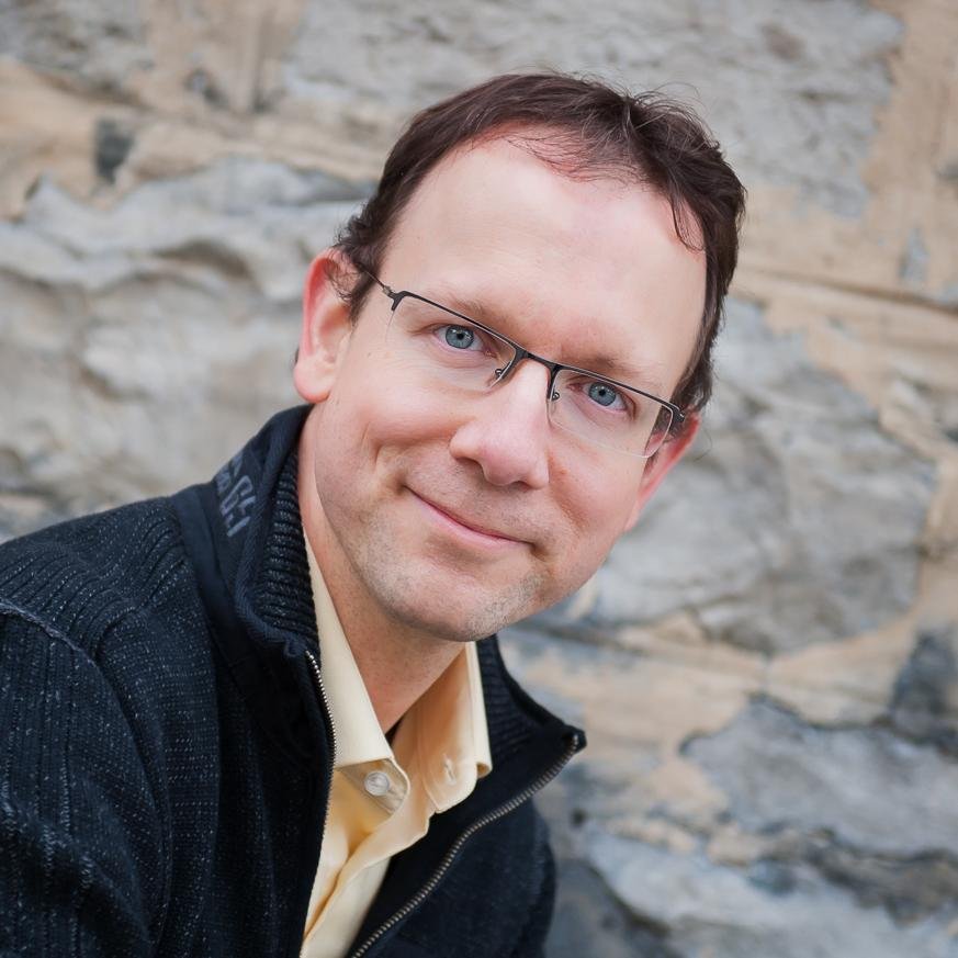 Tech enthusiast, proud father, WordPress Plugin Developer, author of the WordPress Plugin Development Cookbook. Pics by @lilifoto