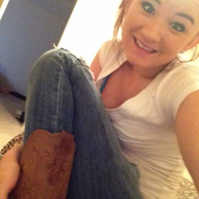 Ashley Nicole Grace Senior. 18. Jeffersonville Indiana ✌️