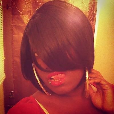 GOD'S CHILD 
DEANDRA DONATE ND LIYAH MOMA 
I AM A WOMAN WHO IS IN LOVE THE GIFTS GOD HAVE BLESSED ME WITH