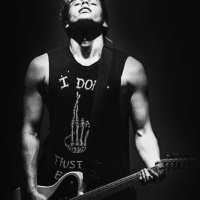 Caitlyn (@fault_in_mymind) 's Twitter Profile