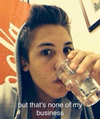 chefspinosa is my bae, if they test me they sorry ride his d*** like a Harley then pull off in his Ferrari ✌