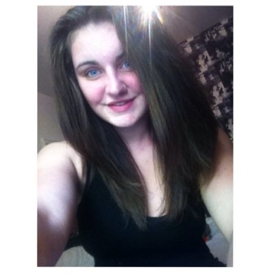 Insta~ leahmorleyy_ 
Snapchat~ leemorley98 ✌️