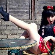 essa Minnie aki  cansou de esperar o pateta