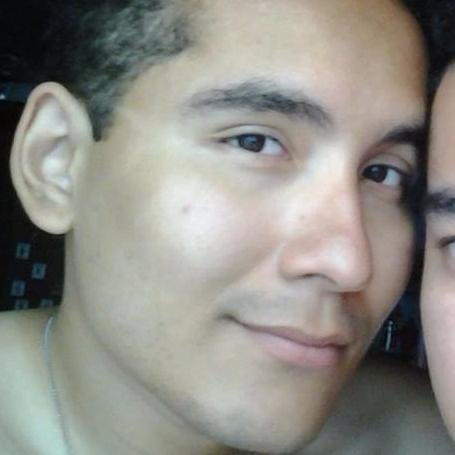 A vida tende a mudar, no meu caso ela foi de extremo á extremo, aprendi muito com essas mudanças, principalmente a não desistir dos meus sonhos, this is my life