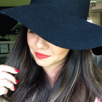 thingsshesees's profile picture. love to diy + harrass my pups + take photo of flowers | megan@thethingsshesees.com | also follow along with me over at @weddingsparrow