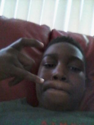 AlmariTravan's profile picture. 