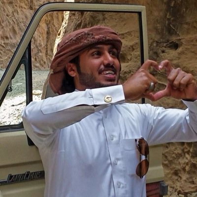 هذا شاعر المفضل احب قصايده اعشق صوره وله مني الفضل ولا الاحترام الخاص مهمل ( ممنوع)