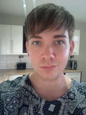 DennissBen's profile picture. 