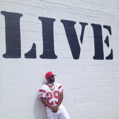 19ILLMatic88's profile picture. 