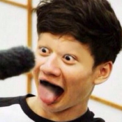 please follow @walrusluke they are trying really hard to get follows from the boys and will be DMing the usernames of people who follow once they do!