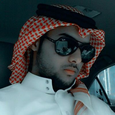 ‏‏‏‏‏‏. آبتليت بَلسآنْ طَيبْ لآ يُـحبْ ﺂنْ يـؤُلمْ آحَدْ  بَلْ يؤُلمّني انَاُ !