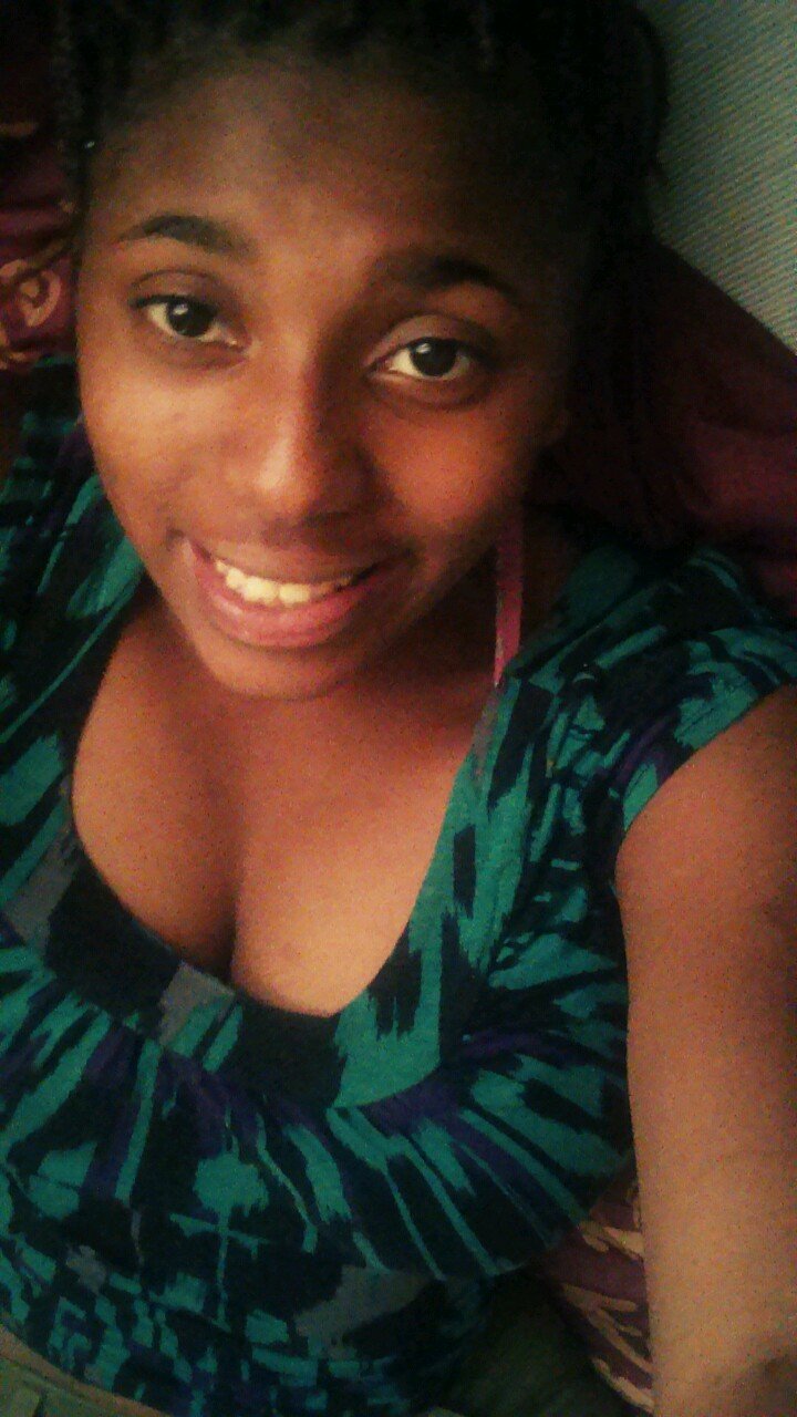 keep my mind focused on one thing and thats my future if u aint in it u aint bout nothing