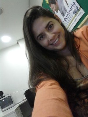 Karlabranquinho's profile picture. 