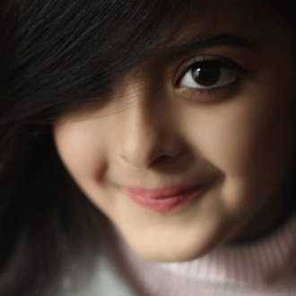 Amool_QR's profile picture. ﻷنه الله يعرفني ، نصفي مرتاح ونصفي اﻵخر خجل.