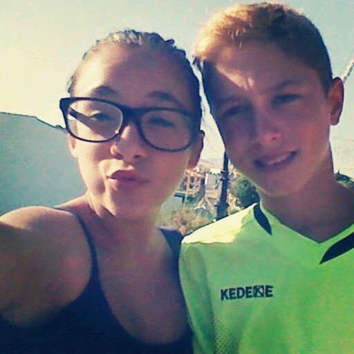 ♡Con Un 15 De Mayo♡Una mas de las Frees♡~Al Borde De La Locura & Dispuesta A Comerme El Mundo♡